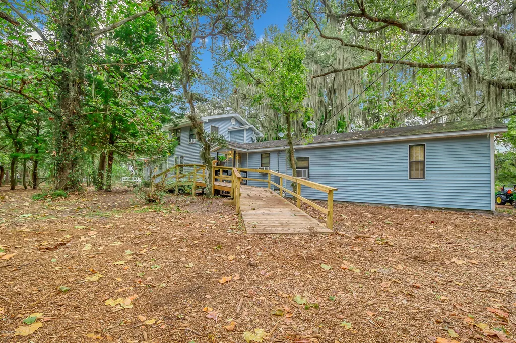 655 S Stratton Road St. Augustine FL 32095
