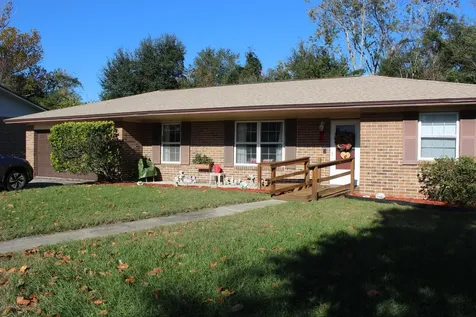 1678 Debbie Lane Orange Park FL 32073