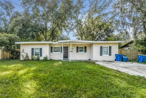 5718 Perch Drive N Jacksonville FL 32277