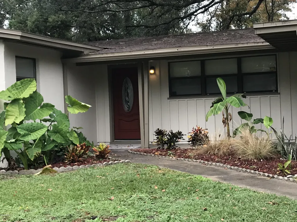 6719 Cherbourg Avenue N Jacksonville FL 32205