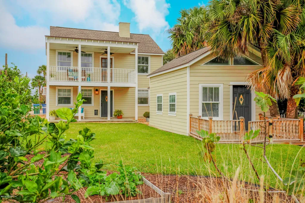 1320 1st Street Neptune Beach FL 32266