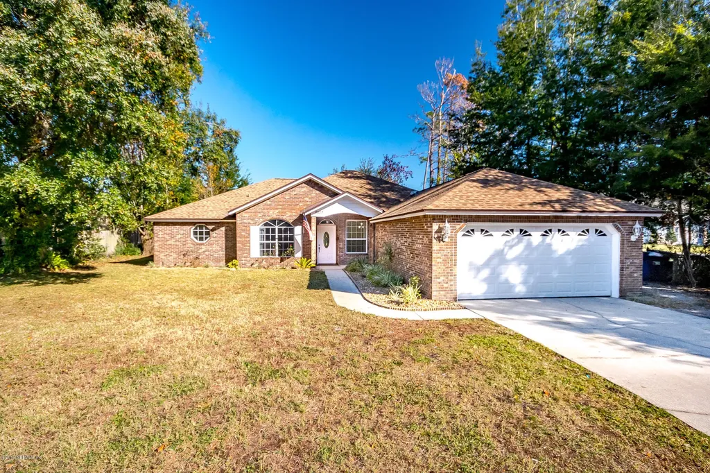 8827 Ivymill Place N Jacksonville FL 32244
