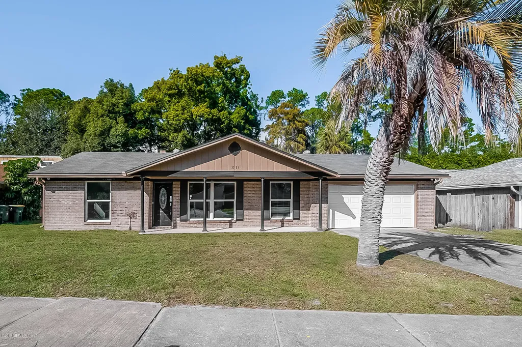 3383 Chrysler Drive Jacksonville FL 32257