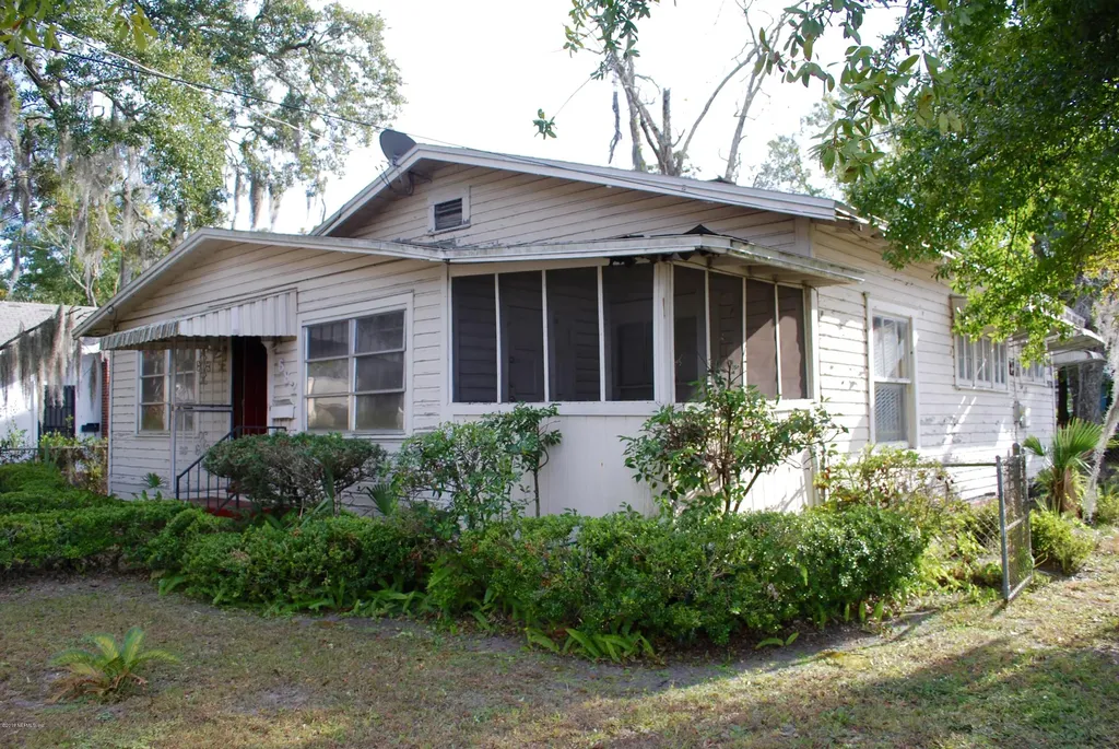 682 Ivy Street Jacksonville FL 32206
