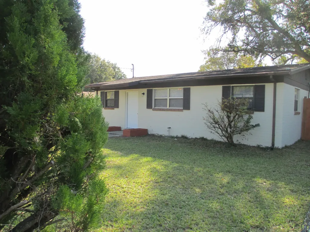 7314 Melvin Circle N Jacksonville FL 32210