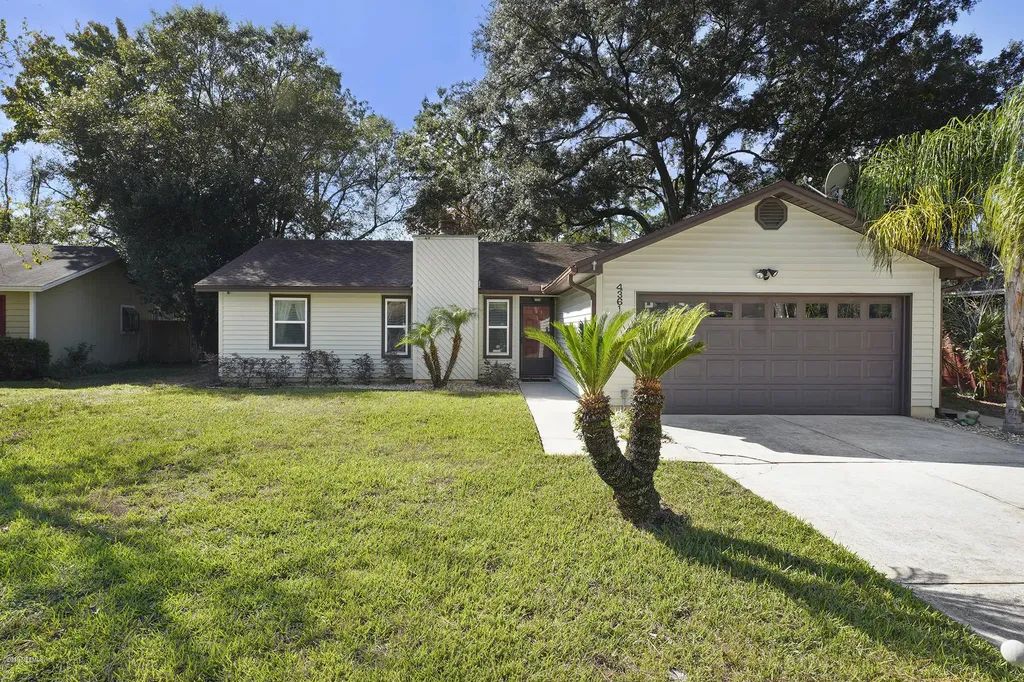 4361 Knottingby Court Jacksonville FL 32257