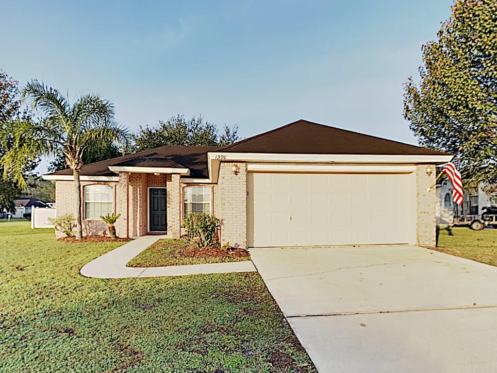 1998 Flora Court Middleburg FL 32068