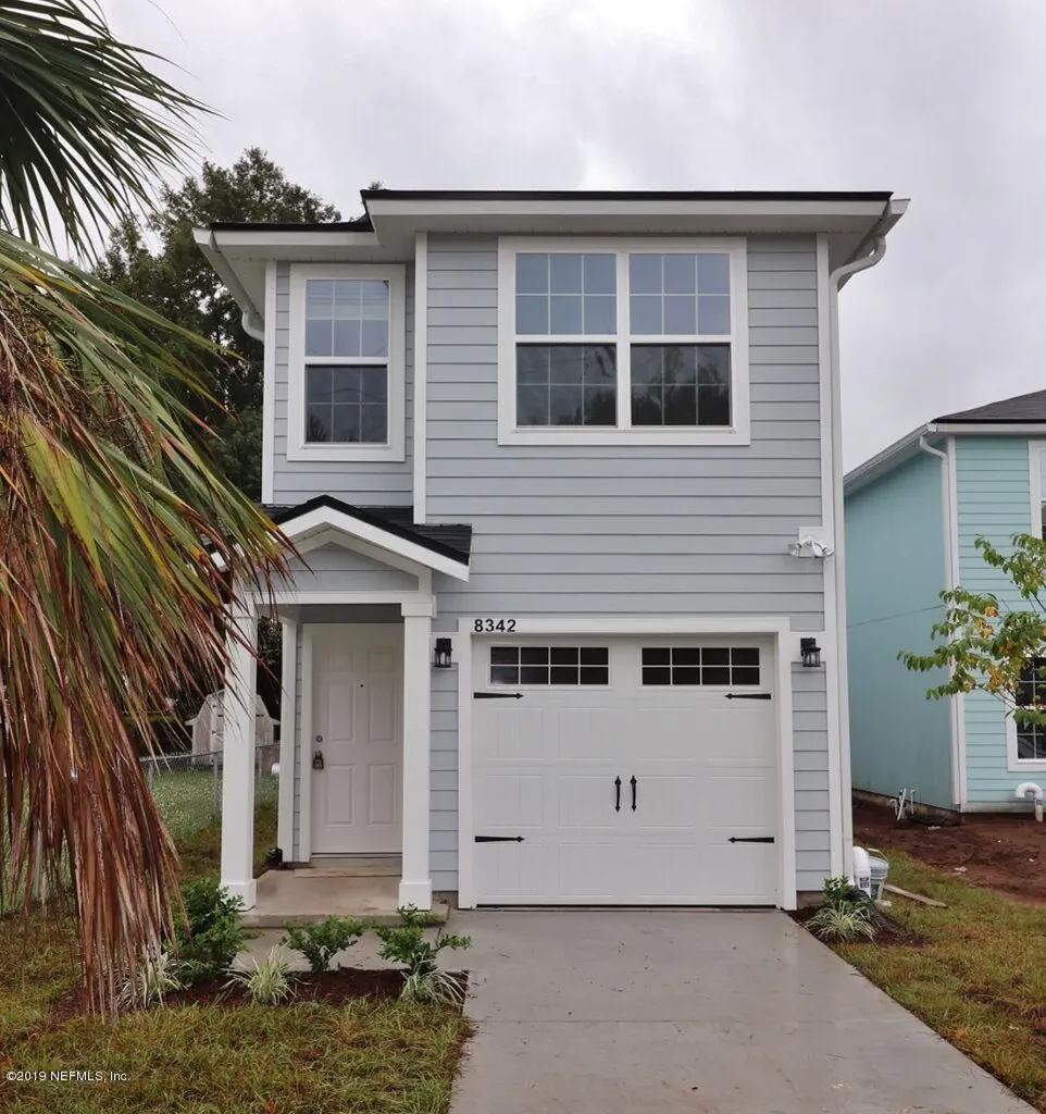 8342 Berry Avenue Jacksonville FL 32211