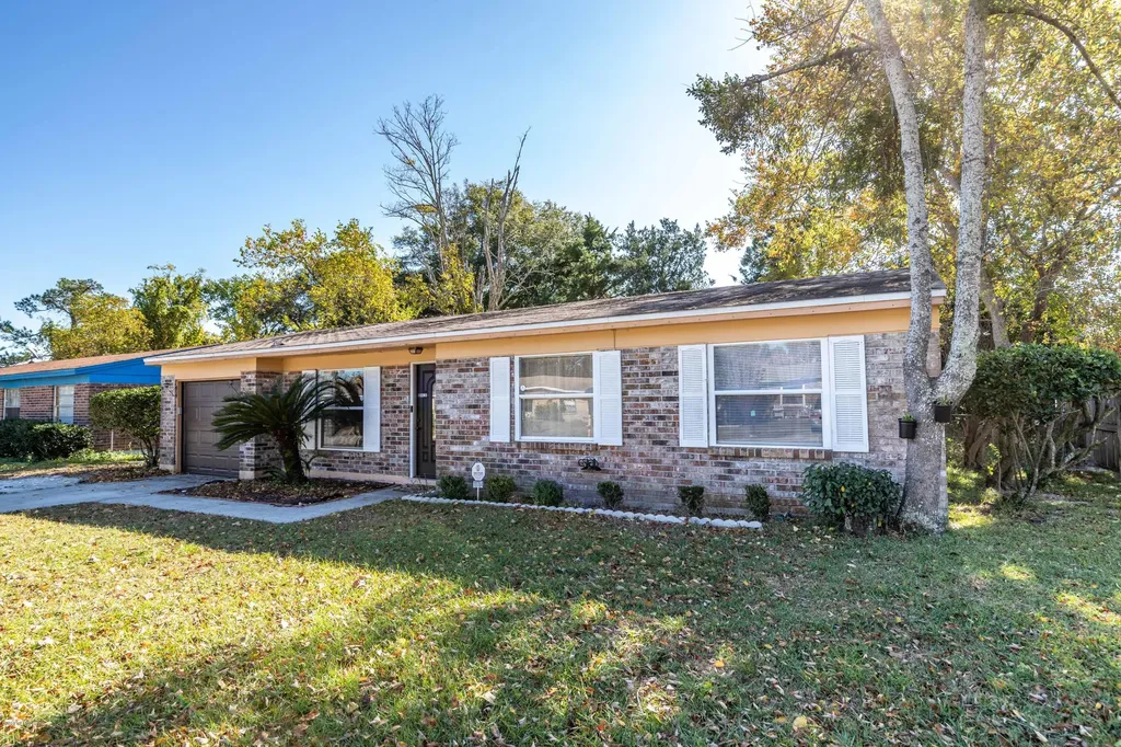 10784 Liscard Road S Jacksonville FL 32246