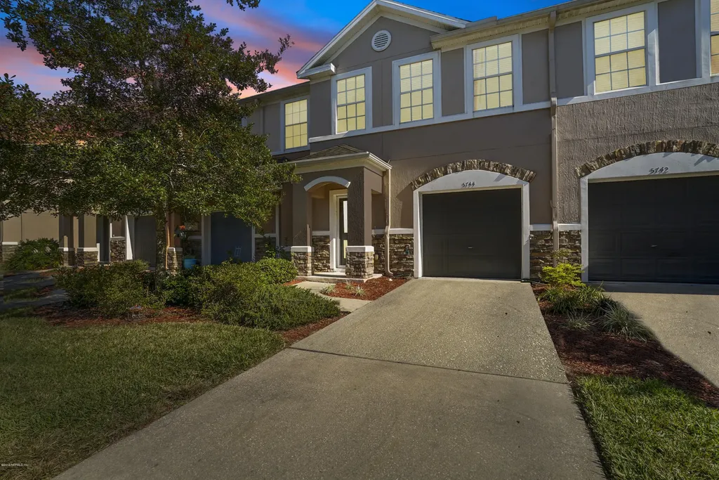 5744 Sandstone Way Jacksonville FL 32258