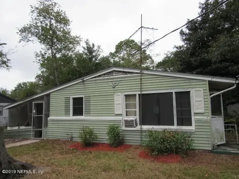 7429 Ridgeway Road N Jacksonville FL 32244