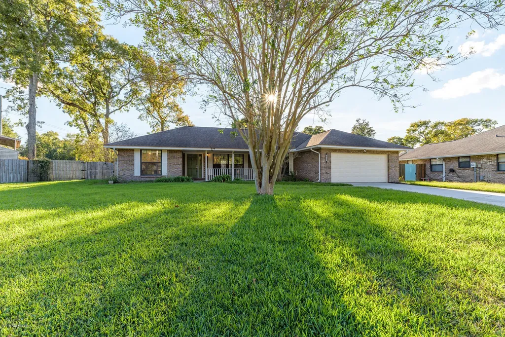 932 Ridgewall Court Orange Park FL 32065