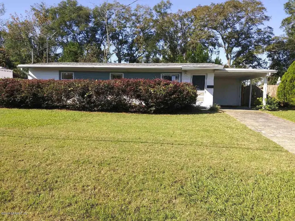 2496 Lourdes Drive W Jacksonville FL 32210