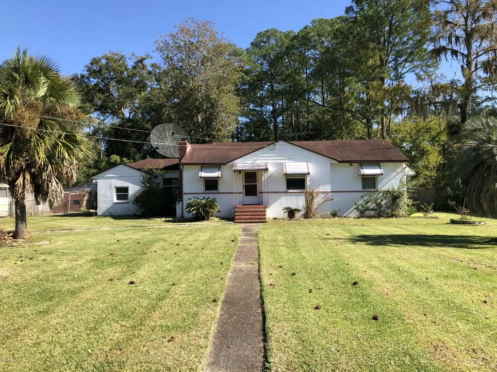 1907 East Road Jacksonville FL 32216