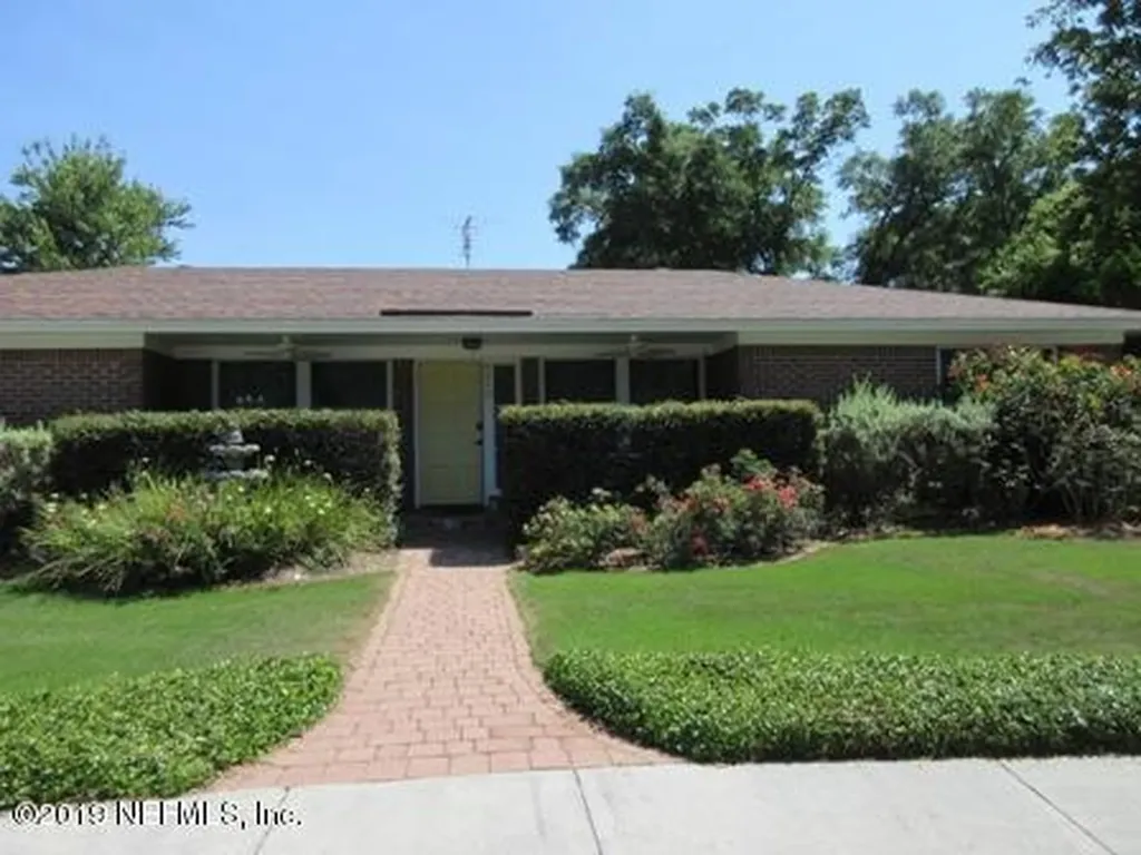 8855 Heavenside Court Jacksonville FL 32257