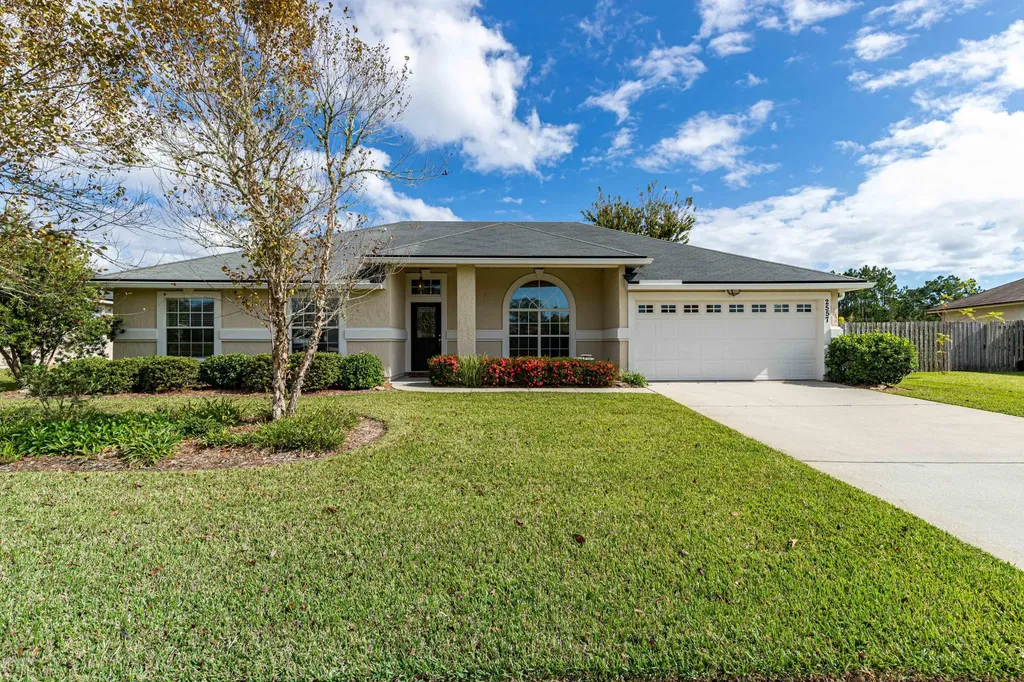 2557 Royal Pointe Drive Green Cove Springs FL 32043