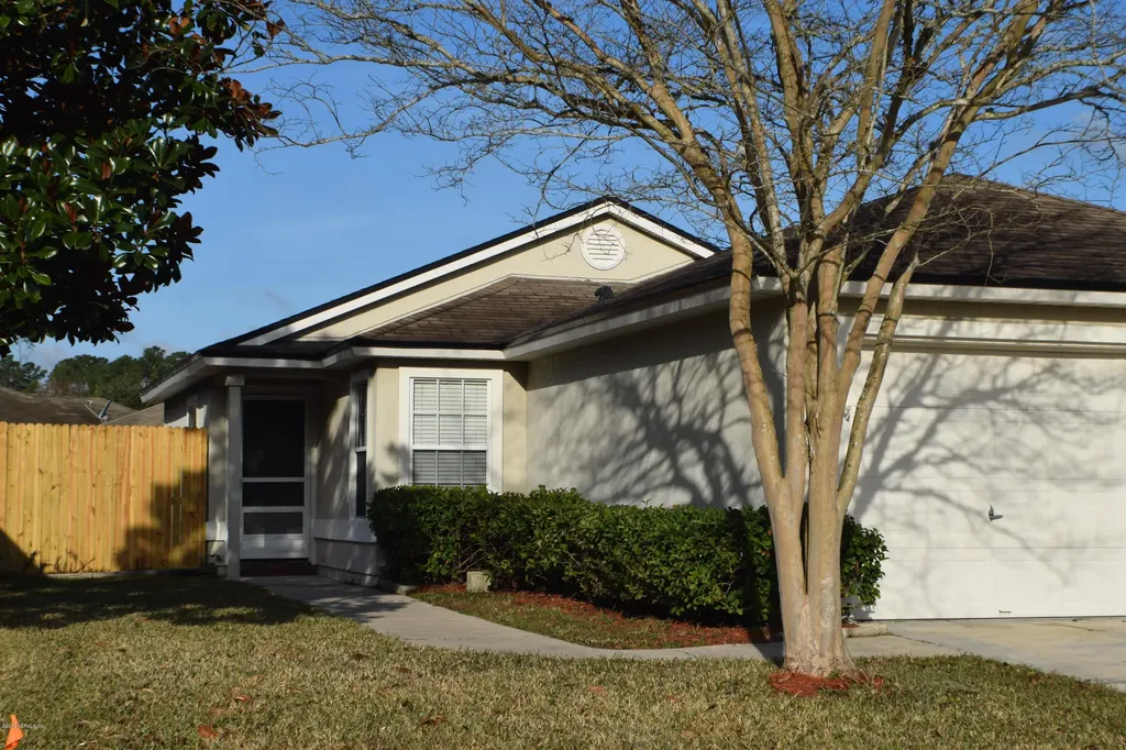 1884 Pineta Cove Drive Middleburg FL 32068