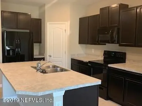 10924 Ventnor Avenue Jacksonville FL 32218