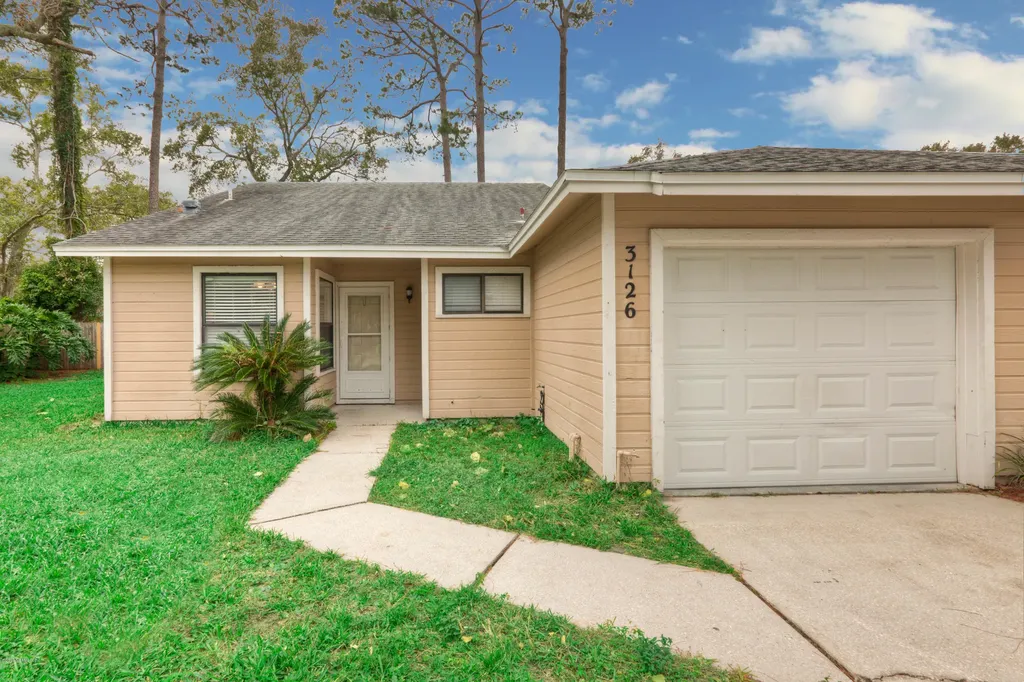 3126 Courtney Woods Court Jacksonville FL 32224