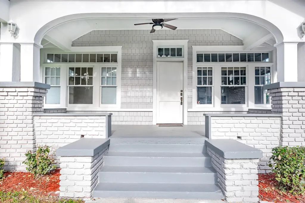 8092 Hawthorne Street Jacksonville FL 32208