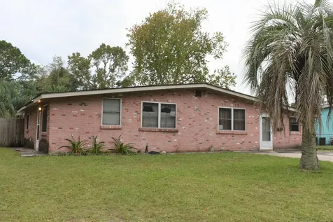 6822 Bambi Lane Jacksonville FL 32210