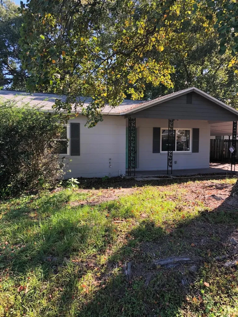 1063 Ellis Road S Jacksonville FL 32205