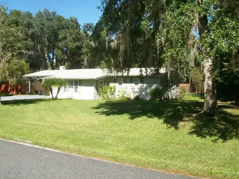 106 Elvira Street Crescent City FL 32112