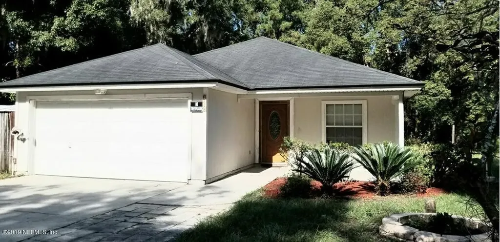914 Walburg Street Green Cove Springs FL 32043