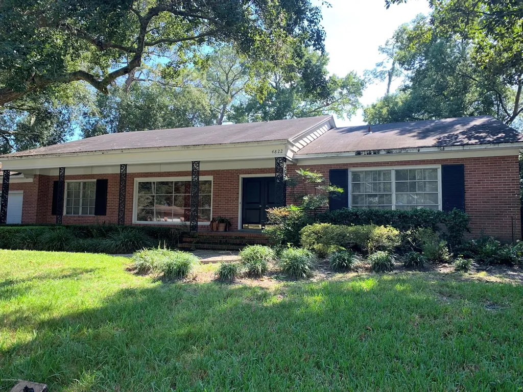 4822 Yacht Club Road Jacksonville FL 32210