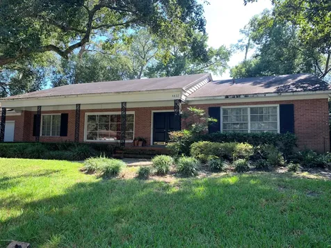 4822 Yacht Club Road Jacksonville FL 32210