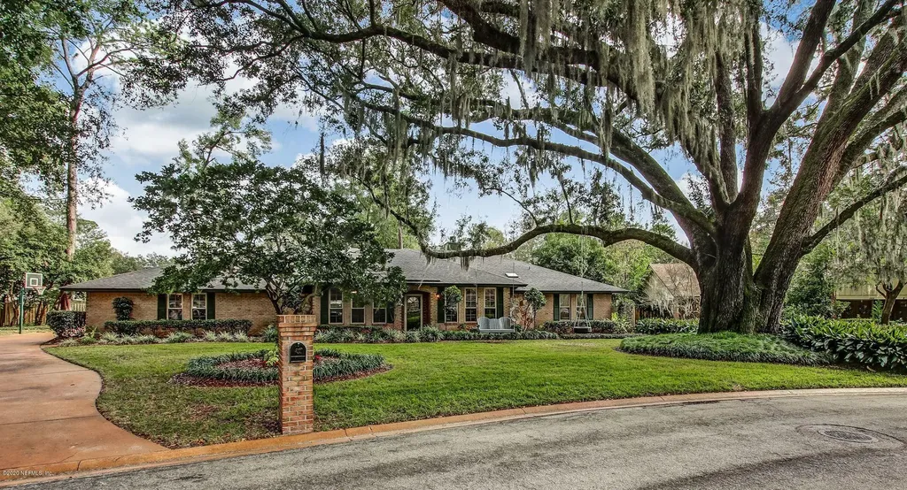 2836 Wood Valley Court Jacksonville FL 32217