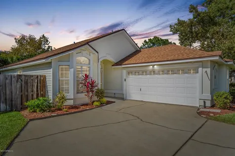 2086 El Lago Way Jacksonville FL 32224