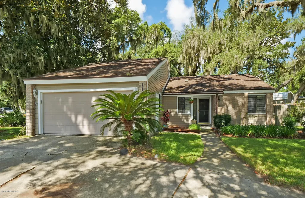 11529 Maclay Court Jacksonville FL 32225