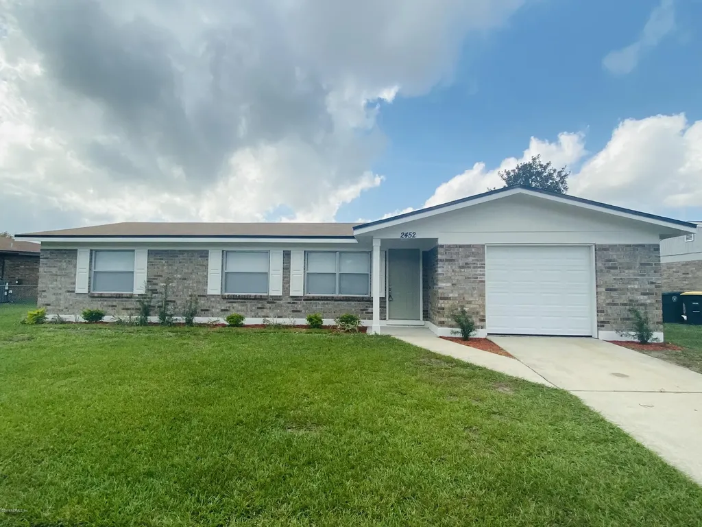 2452 Alden Trace Boulevard W Jacksonville FL 32246