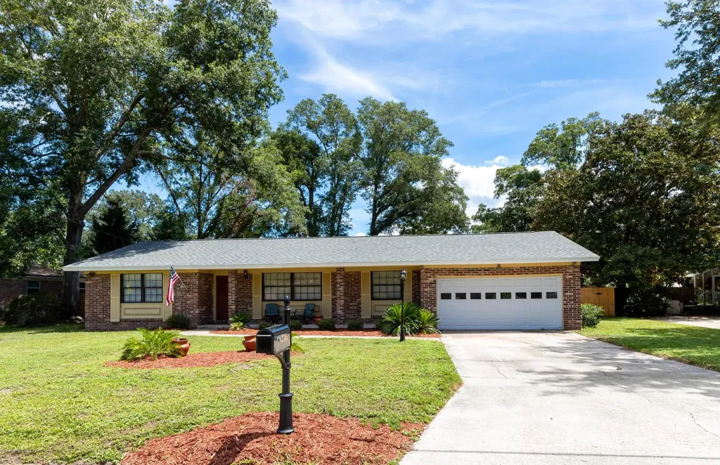 2745 River Oak Drive Orange Park FL 32073