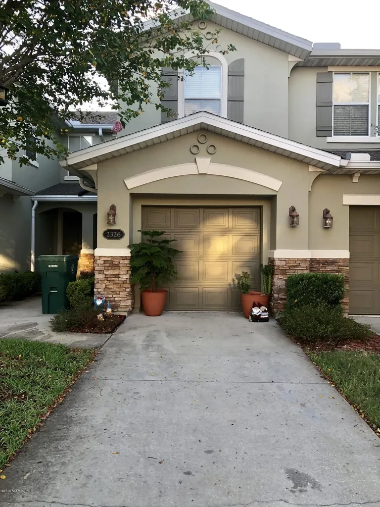 2326 Red Moon Drive Jacksonville FL 32216