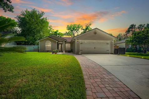 8098 Buchannan Court Jacksonville FL 32244