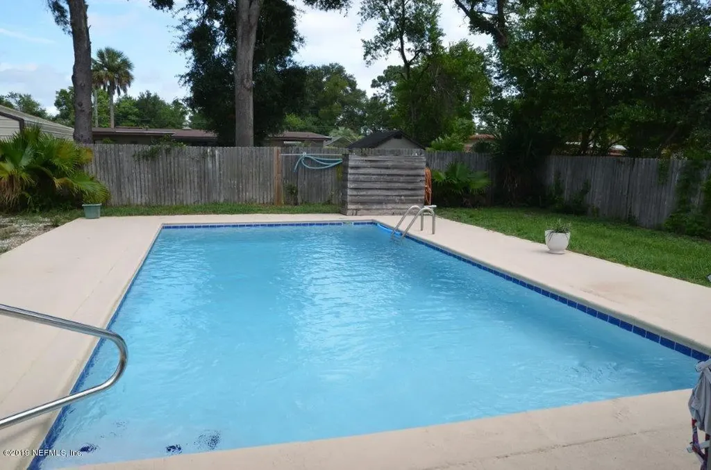 7647 Lazeau Drive Jacksonville FL 32211