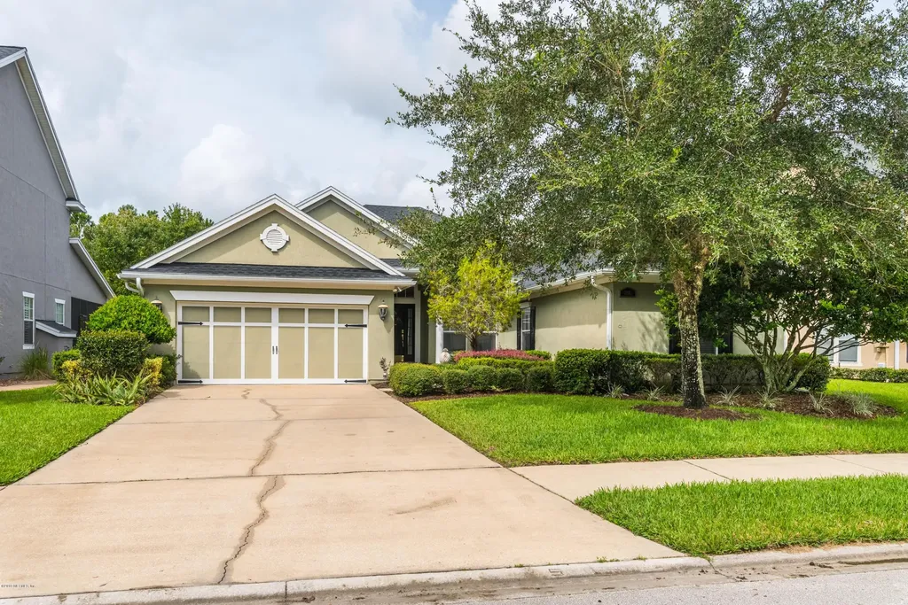 2001 Glenfield Crossing Court St. Augustine FL 32092