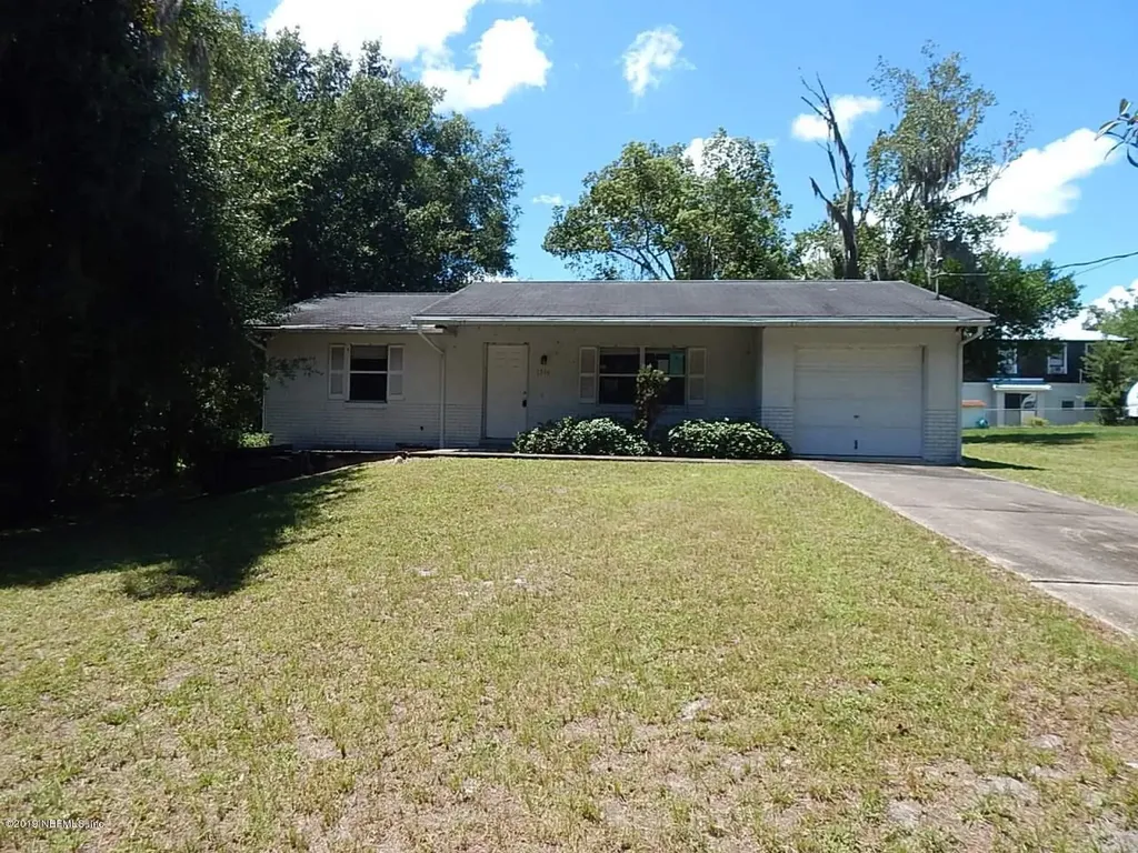 1310 S 14th Street Palatka FL 32177
