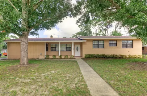 2963 Woodtop Drive Jacksonville FL 32277
