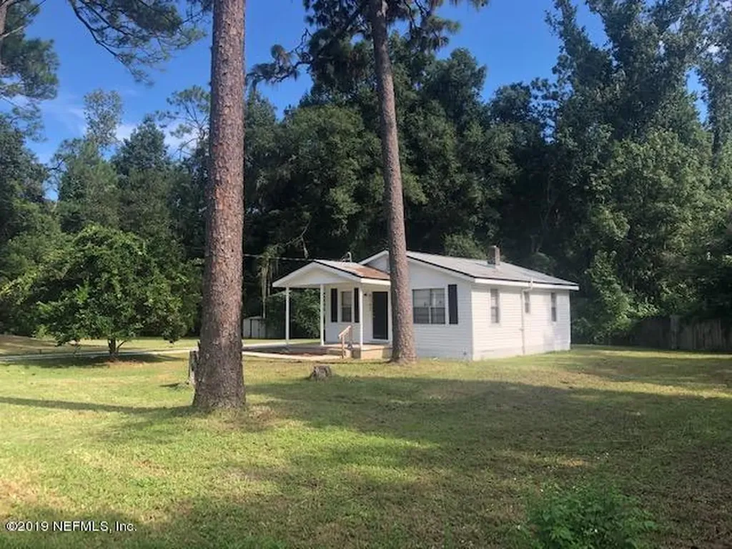 6142 105th Street Jacksonville FL 32244