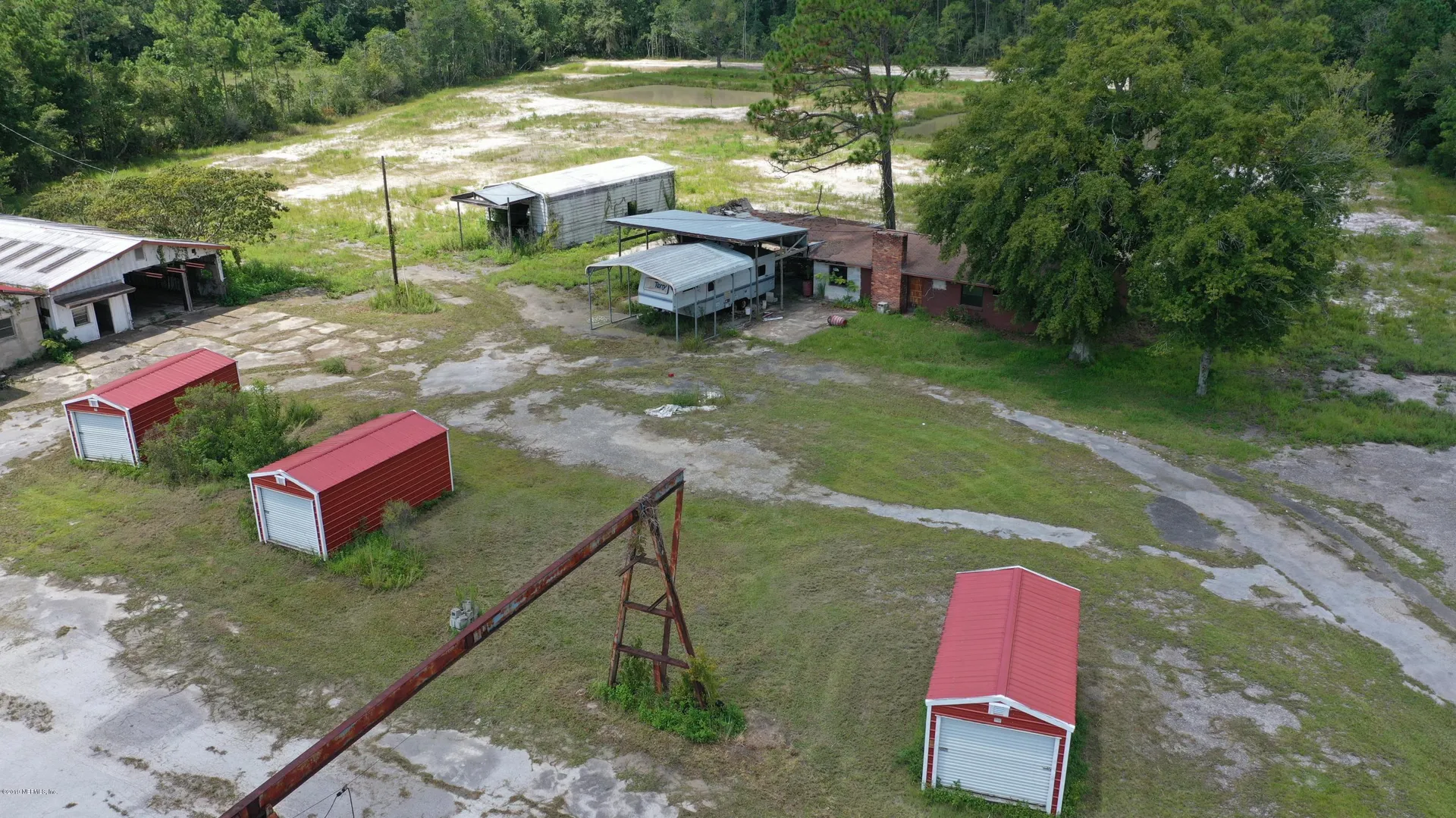 12688 S Highway 301 S Hampton FL 32044