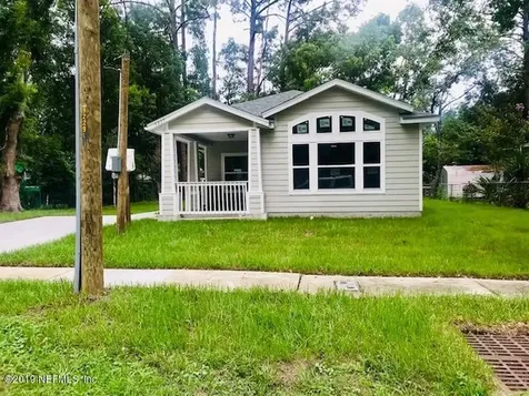 9227 Waynesboro Avenue Jacksonville FL 32208