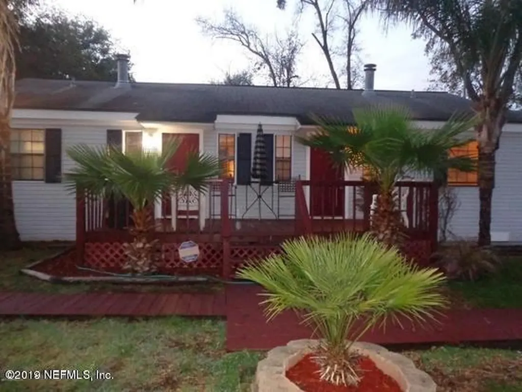 1423 Ron Road Jacksonville FL 32210