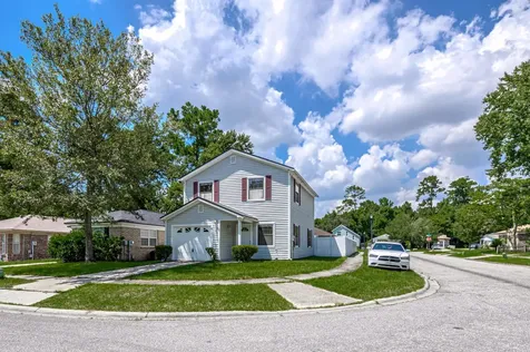 6101 Key Hollow Court Jacksonville FL 32205