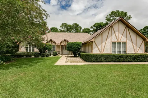 1742 Muirfield Drive Green Cove Springs FL 32043