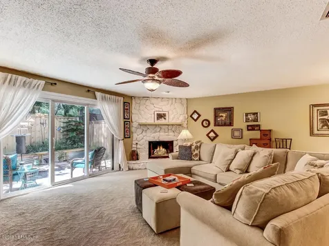 12002 Meadowview Drive S Jacksonville FL 32225