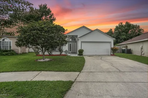 11201 Hudderfield Circle N Jacksonville FL 32246