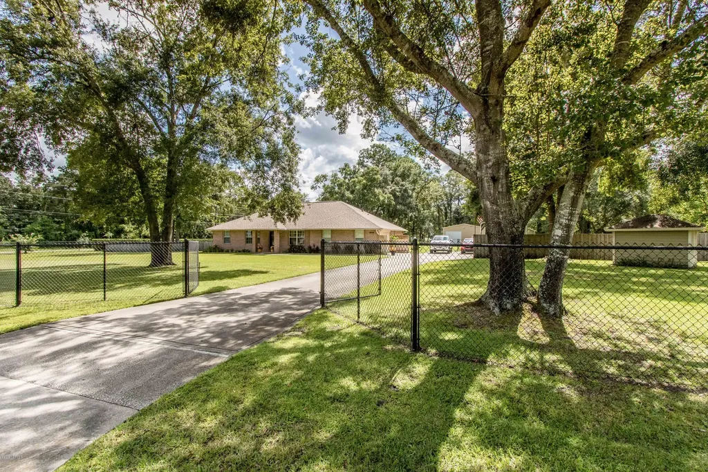 2307 Conciliation Lane Green Cove Springs FL 32043